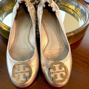 Tory Burch Silver ballet flats.